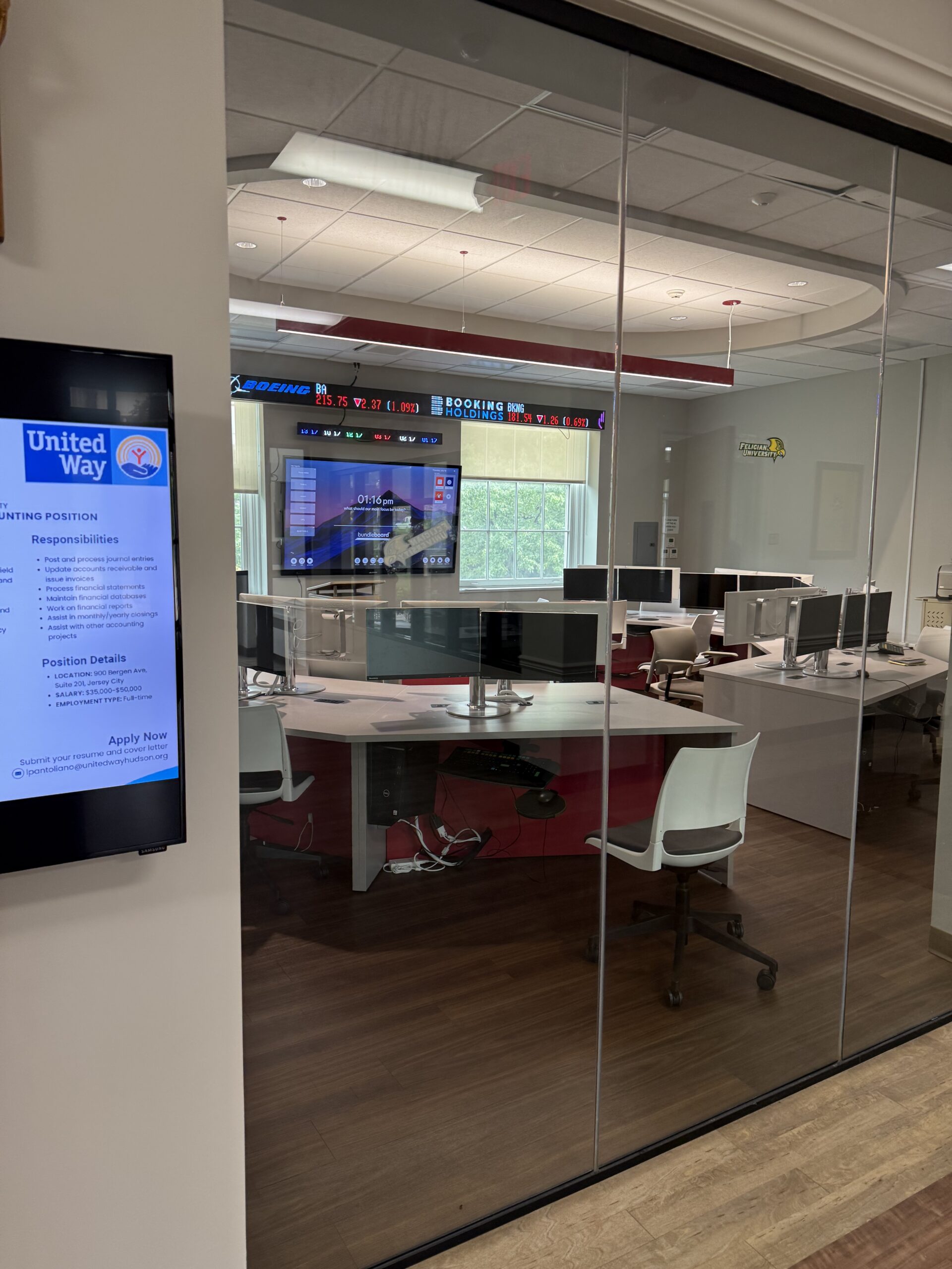 Bloomberg lab